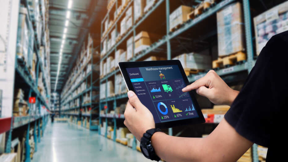 Inventory monitoring in warehouse
